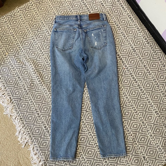 Lucky Brand Cropped High Rise Mom Jeans - Picture 2 of 14